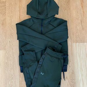 UNDER ARMOUR GREEN NEOPRENE TRACK SET